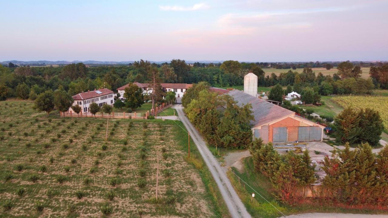 Cascina Belvedere Quargnento エクステリア 写真