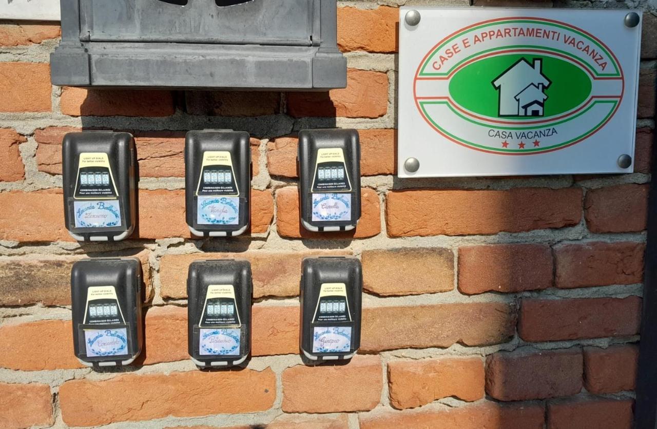 Cascina Belvedere Quargnento エクステリア 写真